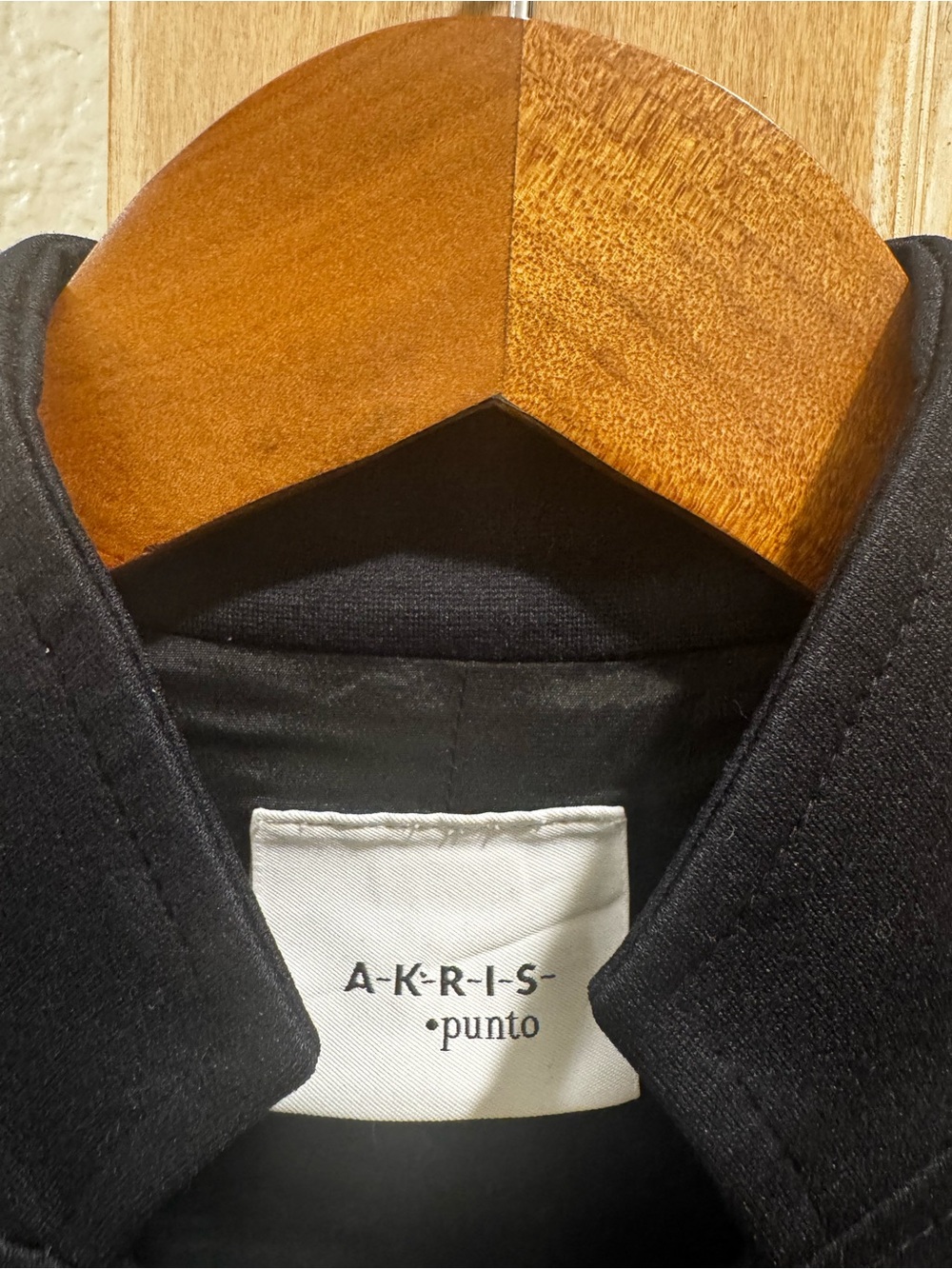 Akris Punto Black Cap-Sleeve Sheath Dress - Picture 8 of 14